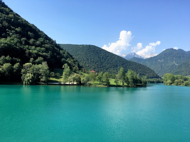 659CB398-18A2-4A00-8BA5-28F334D0E201 (2)